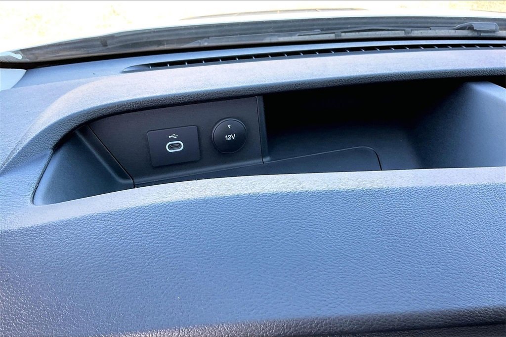 Used 2024 Ford Transit 150 148 Medium Roof image 18