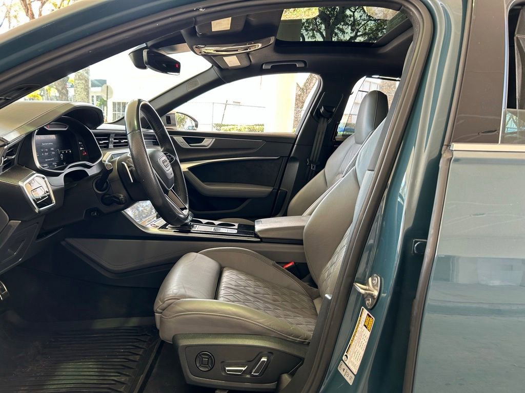 Used 2021 Audi S6 Prestige image 9