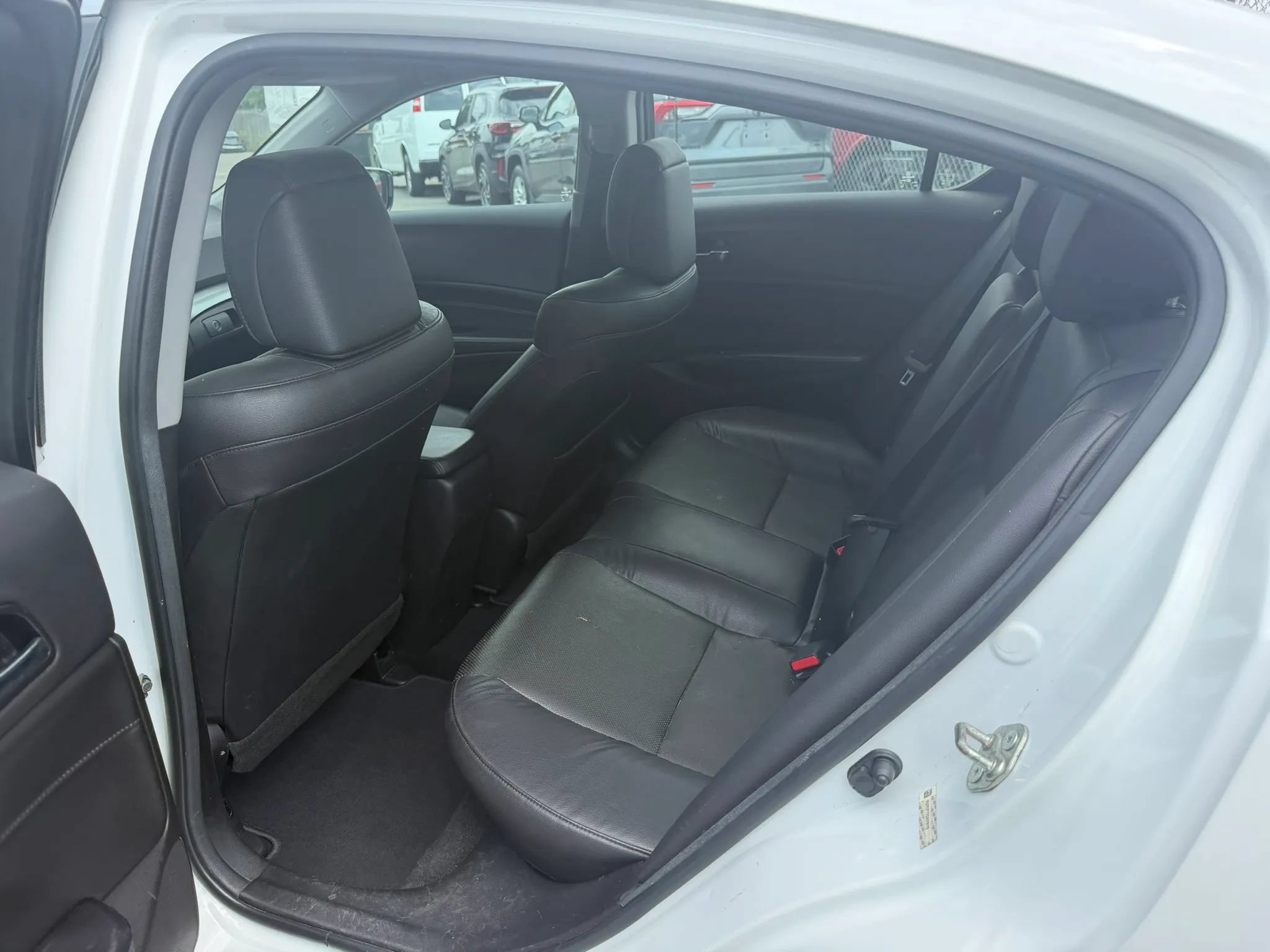 Used 2016 Acura ILX w/ Technology Plus Package FWD image 28