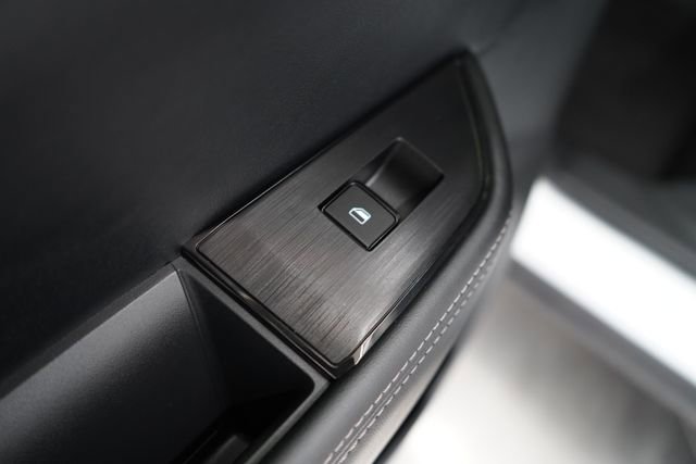 Used 2023 Nissan Rogue SV w/ SV Premium B Package image 55