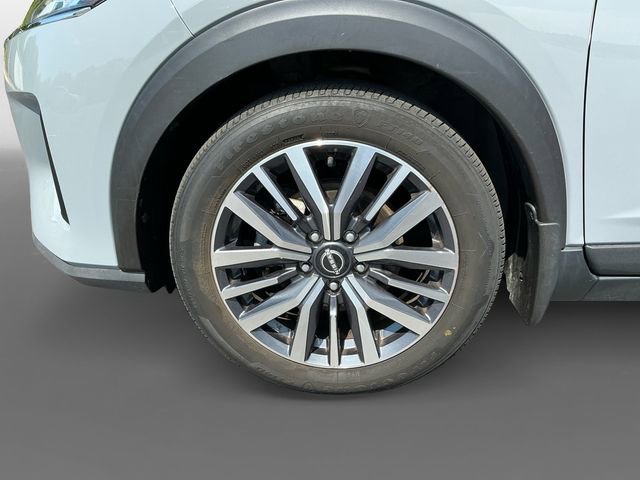 Used 2024 Nissan Kicks SV FWD image 15