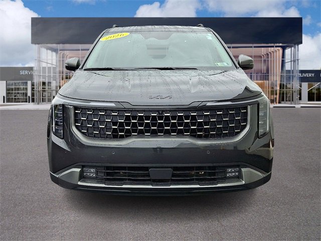 Used 2026 Kia Carnival SX Prestige image 2