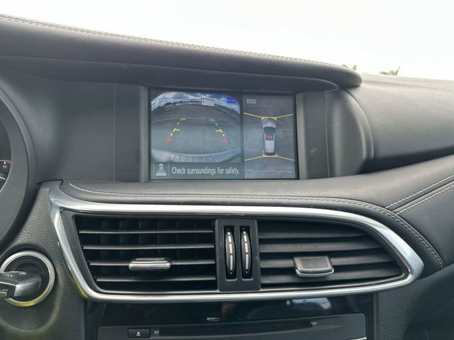 Used 2019 INFINITI QX30 w/ Navigation Package image 24