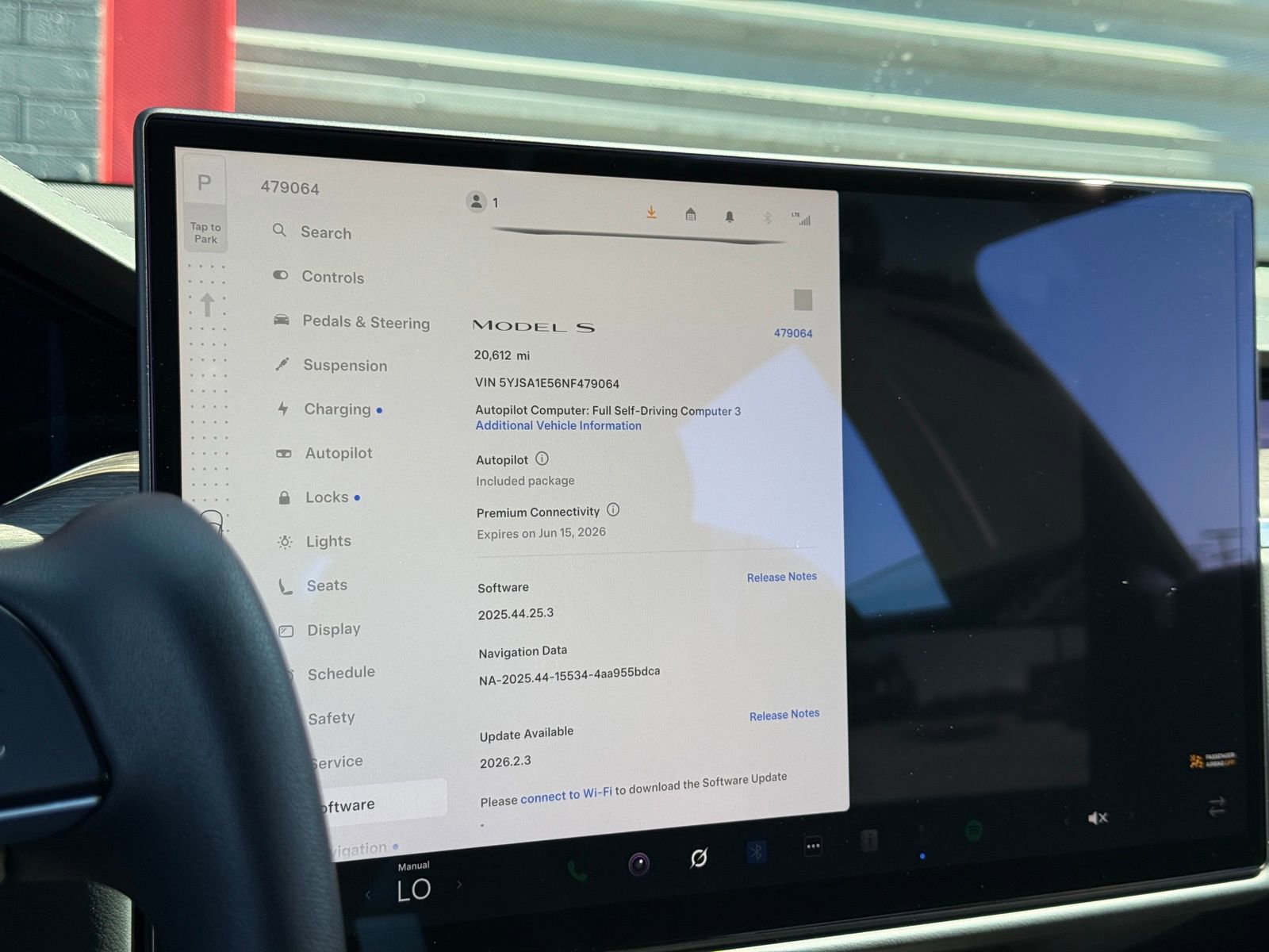 Used 2022 Tesla Model S image 19