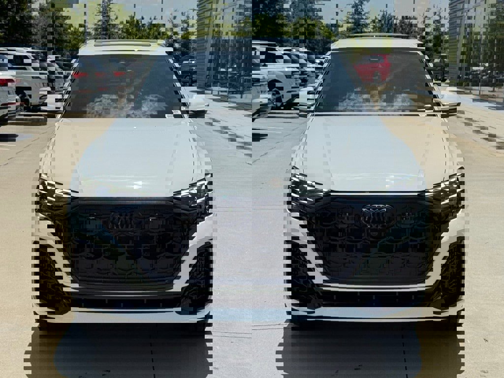 New 2025 Audi Q8 Premium Plus image 8