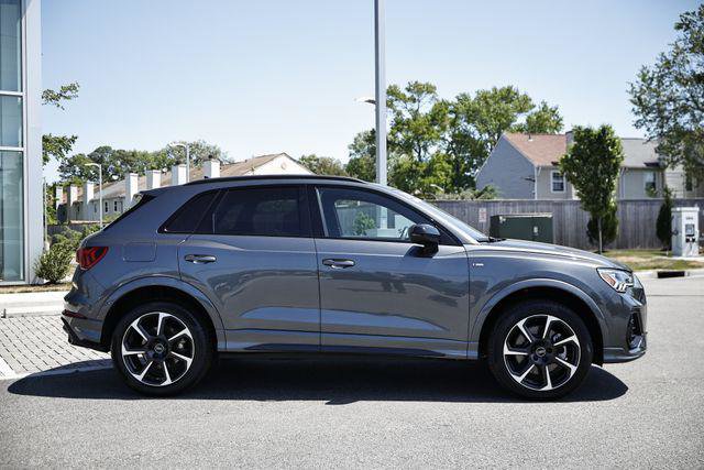 Certified 2025 Audi Q3 2.0T Premium Plus w/ Premium Plus Package AWD/4WD image 4