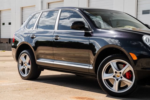Used 2006 Porsche Cayenne Turbo S AWD/4WD image 33