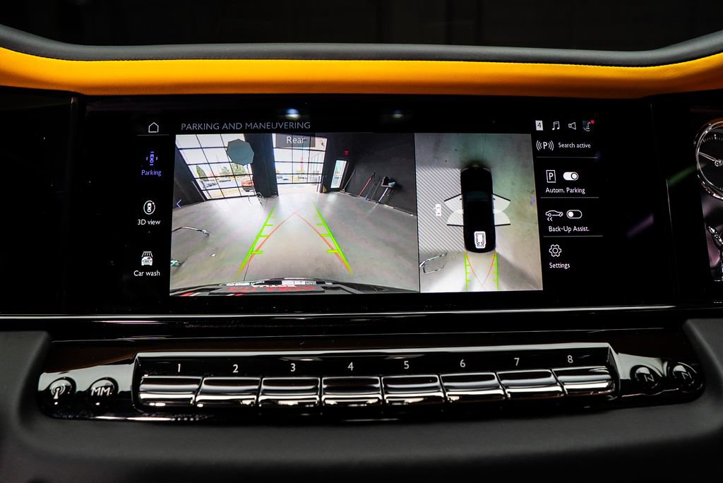 Used 2025 Rolls-Royce Cullinan AWD/4WD image 49