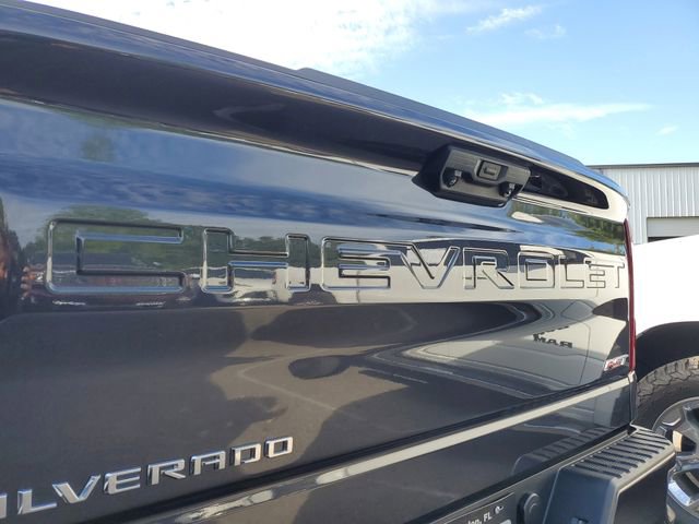 Used 2024 Chevrolet Silverado 1500 RST RWD image 6