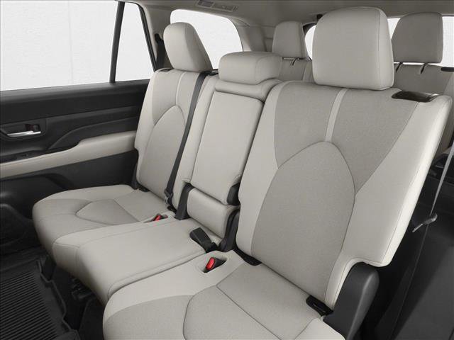 New 2026 Toyota Grand Highlander FWD image 9