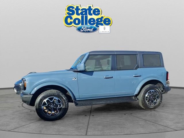 Used 2025 Ford Bronco Outer Banks video 1