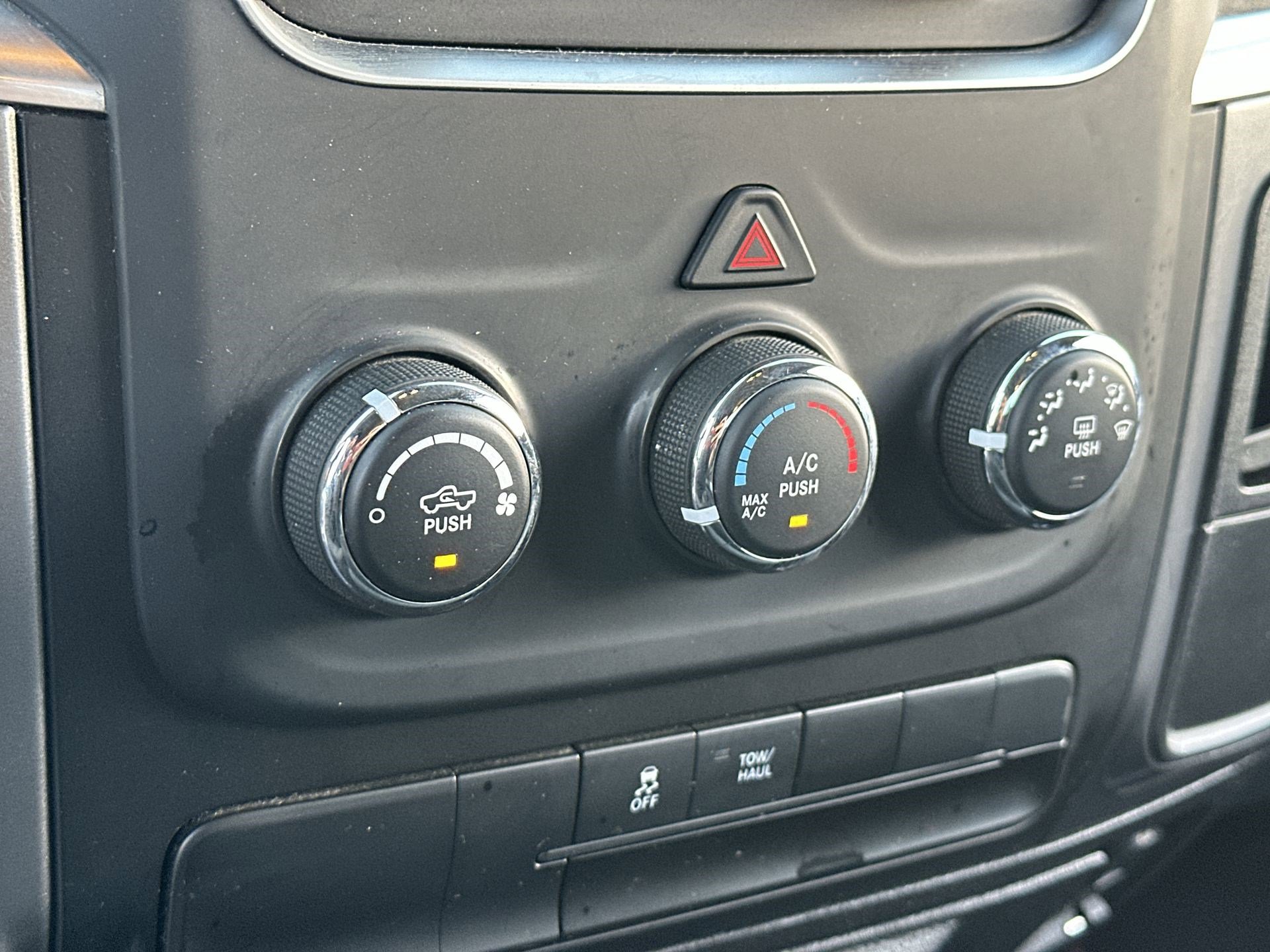 Used 2024 RAM 1500 Classic SLT RWD image 16