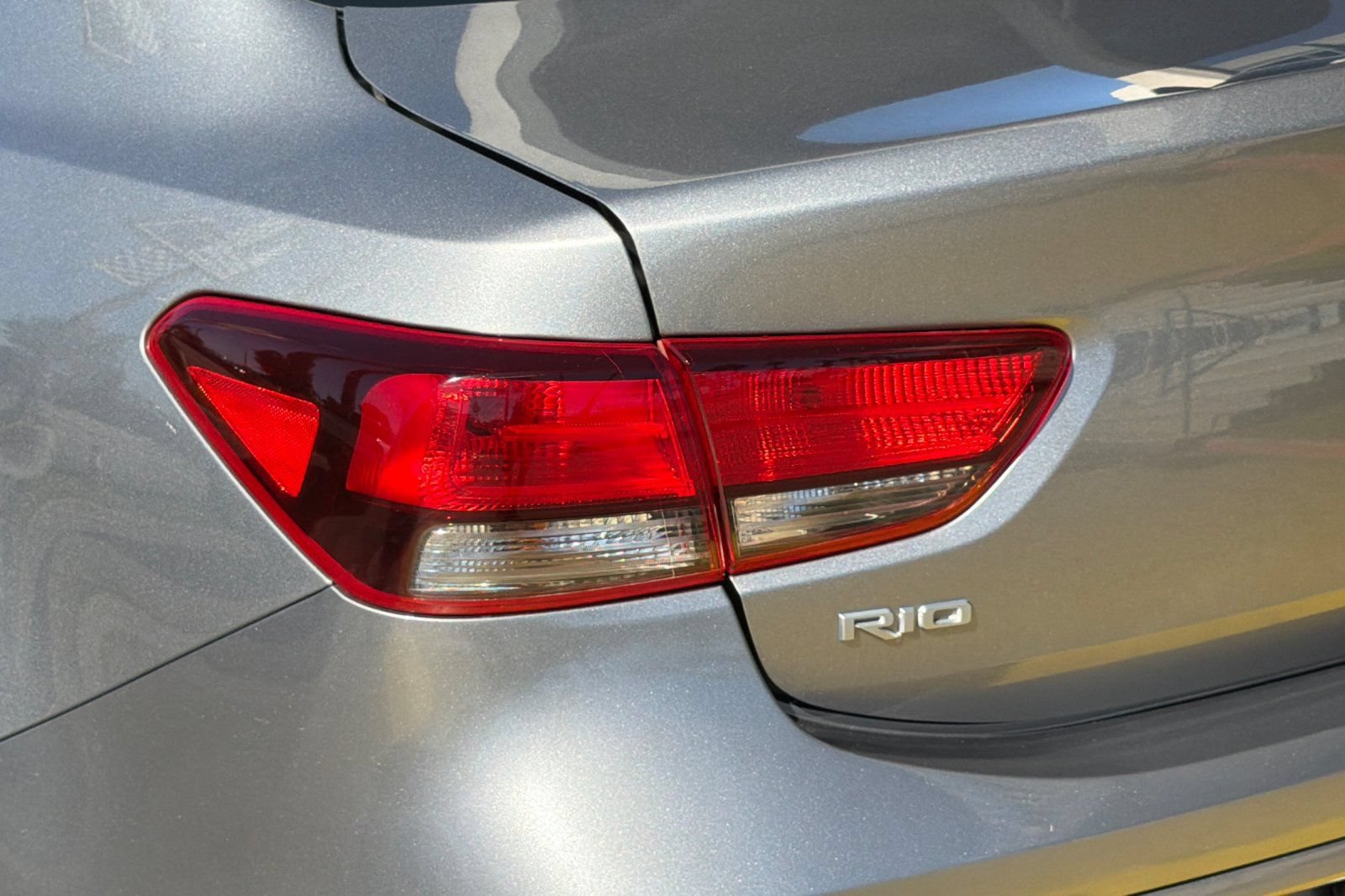 Used 2022 Kia Rio S FWD image 25