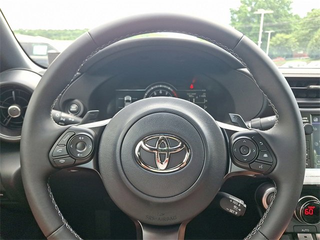 New 2025 Toyota GR86 image 15