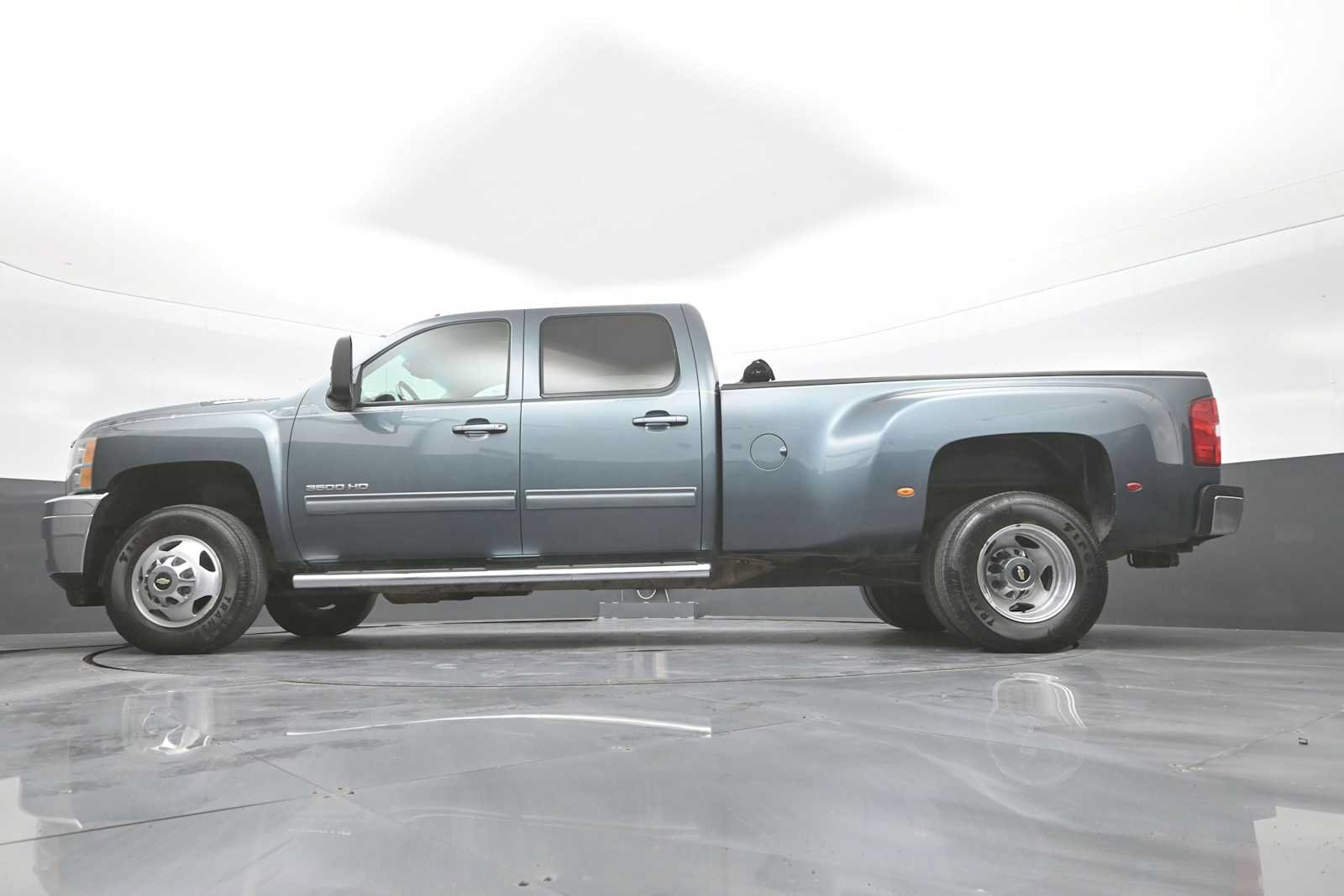 Used 2012 Chevrolet Silverado 3500 LTZ AWD/4WD image 43