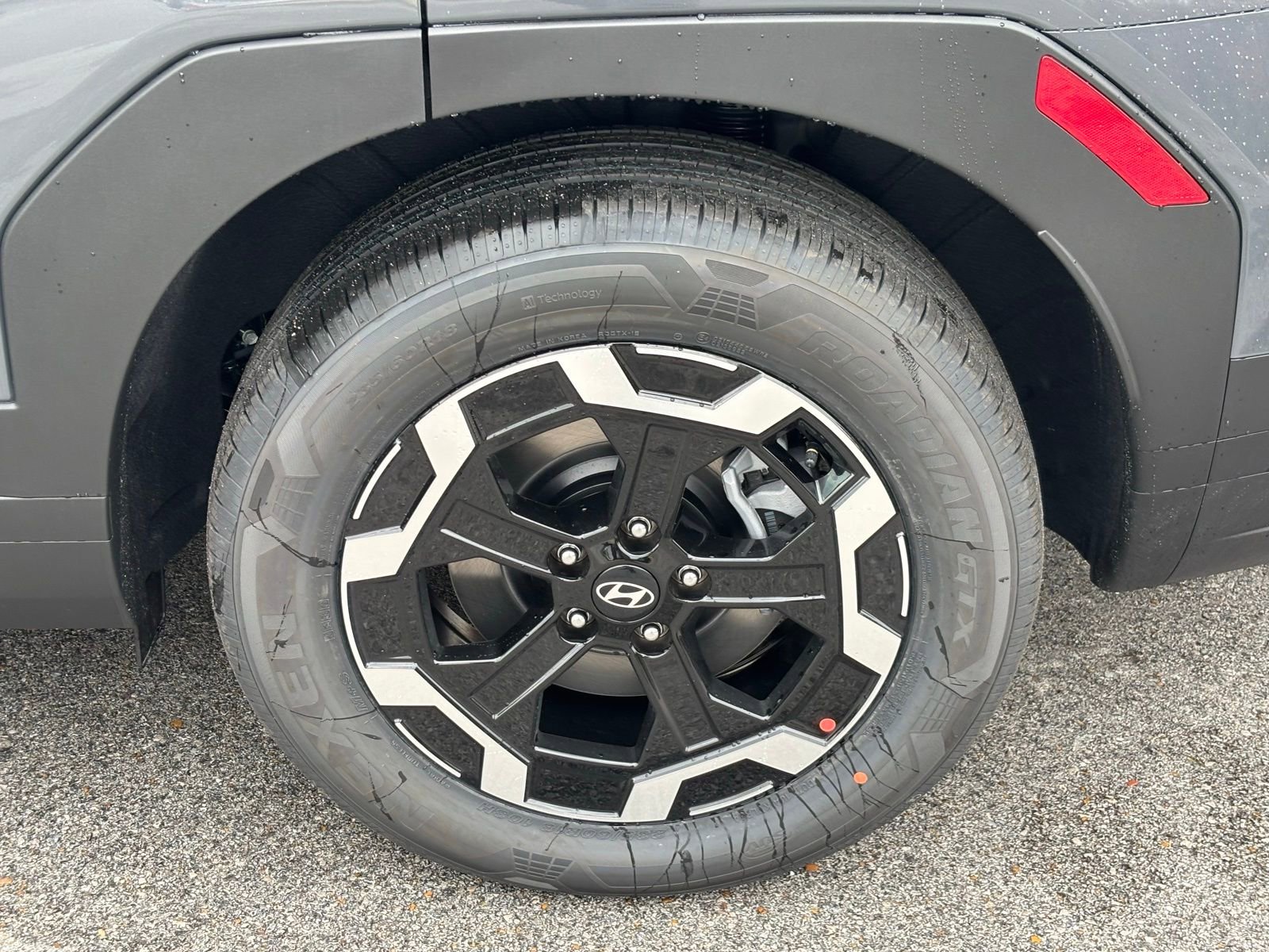 New 2026 Hyundai Santa Fe SE image 9