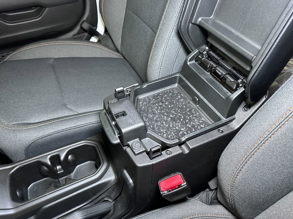 New 2026 Jeep Wrangler Sport image 32