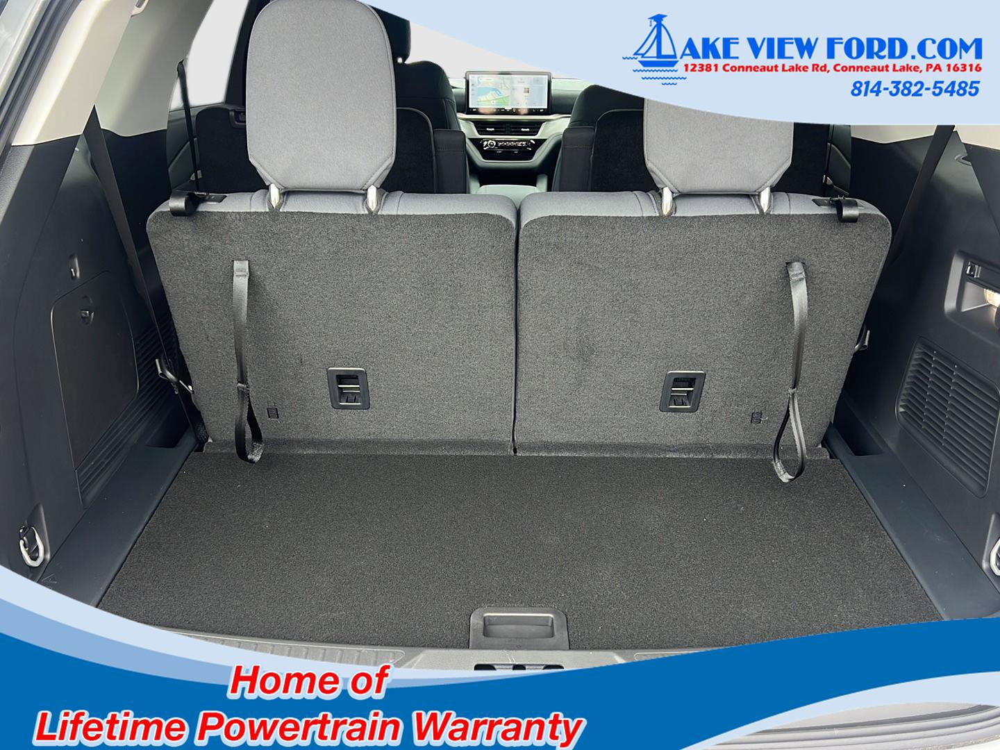 New 2026 Ford Explorer Active image 9