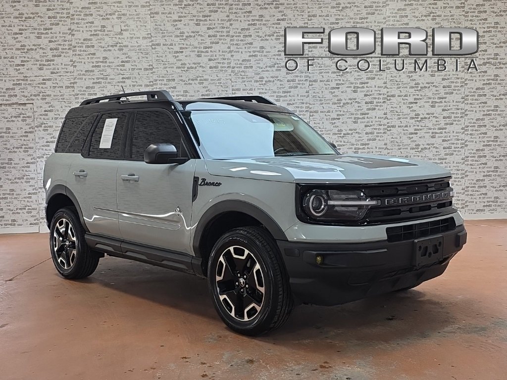 Used 2022 Ford Bronco Sport Outer Banks w/ Tech Package image 1