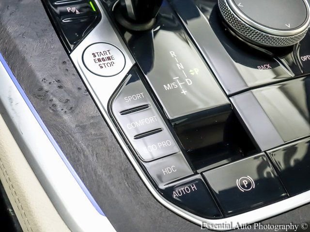 Used 2022 BMW X5 xDrive40i w/ Climate Comfort Package image 19