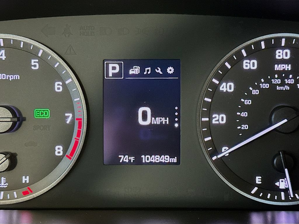 Used 2015 Hyundai Sonata SE w/ Option Group 09 FWD image 15