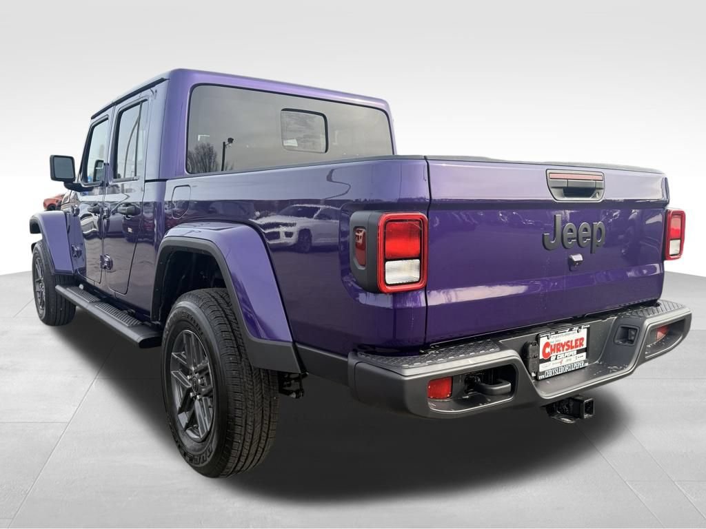 New 2026 Jeep Gladiator Sport AWD/4WD image 13