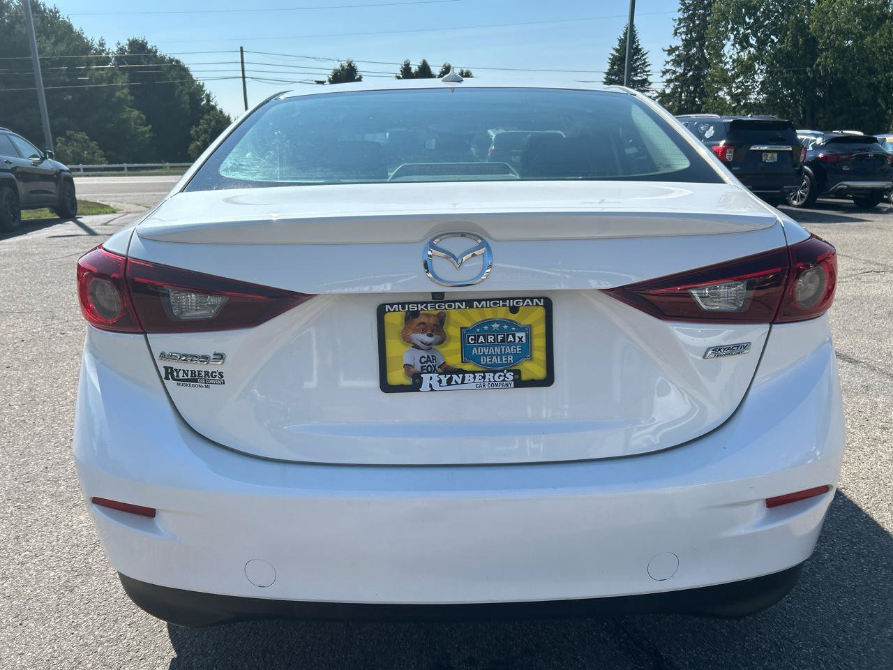 Used 2017 MAZDA MAZDA3 Grand Touring FWD image 3