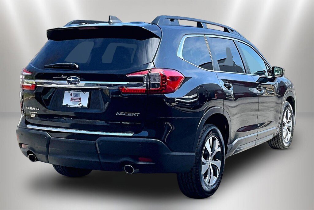 Certified 2023 Subaru Ascent Premium w/ Convenience Package image 5
