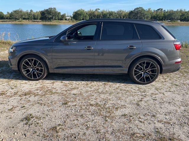 Used 2021 Audi Q7 3.0T Prestige AWD/4WD image 4