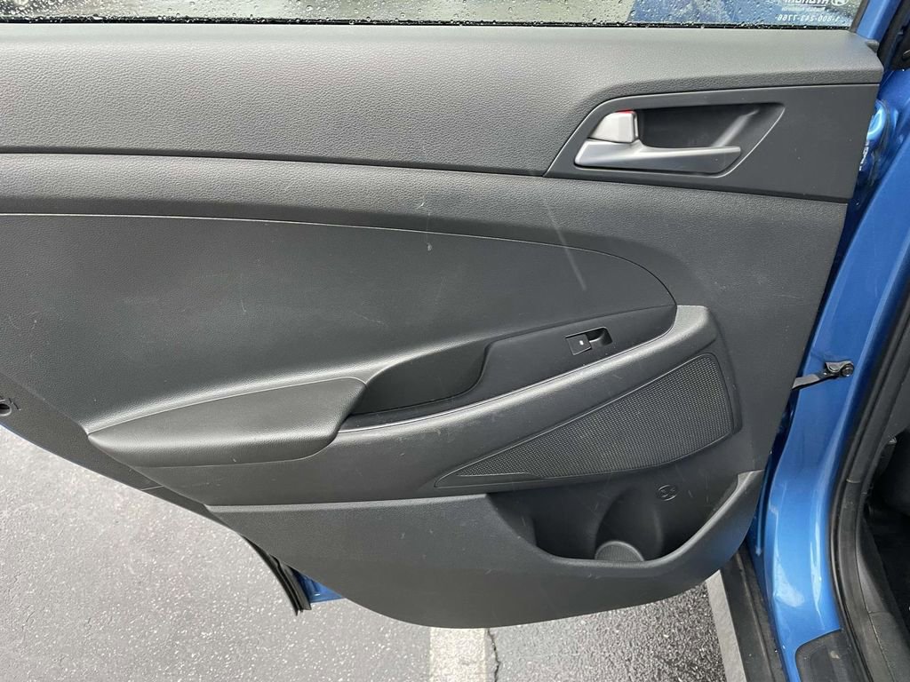 Used 2018 Hyundai Tucson SE image 18
