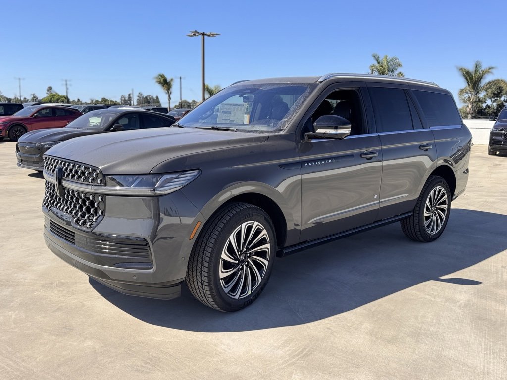 New 2025 Lincoln Navigator Black Label image 7