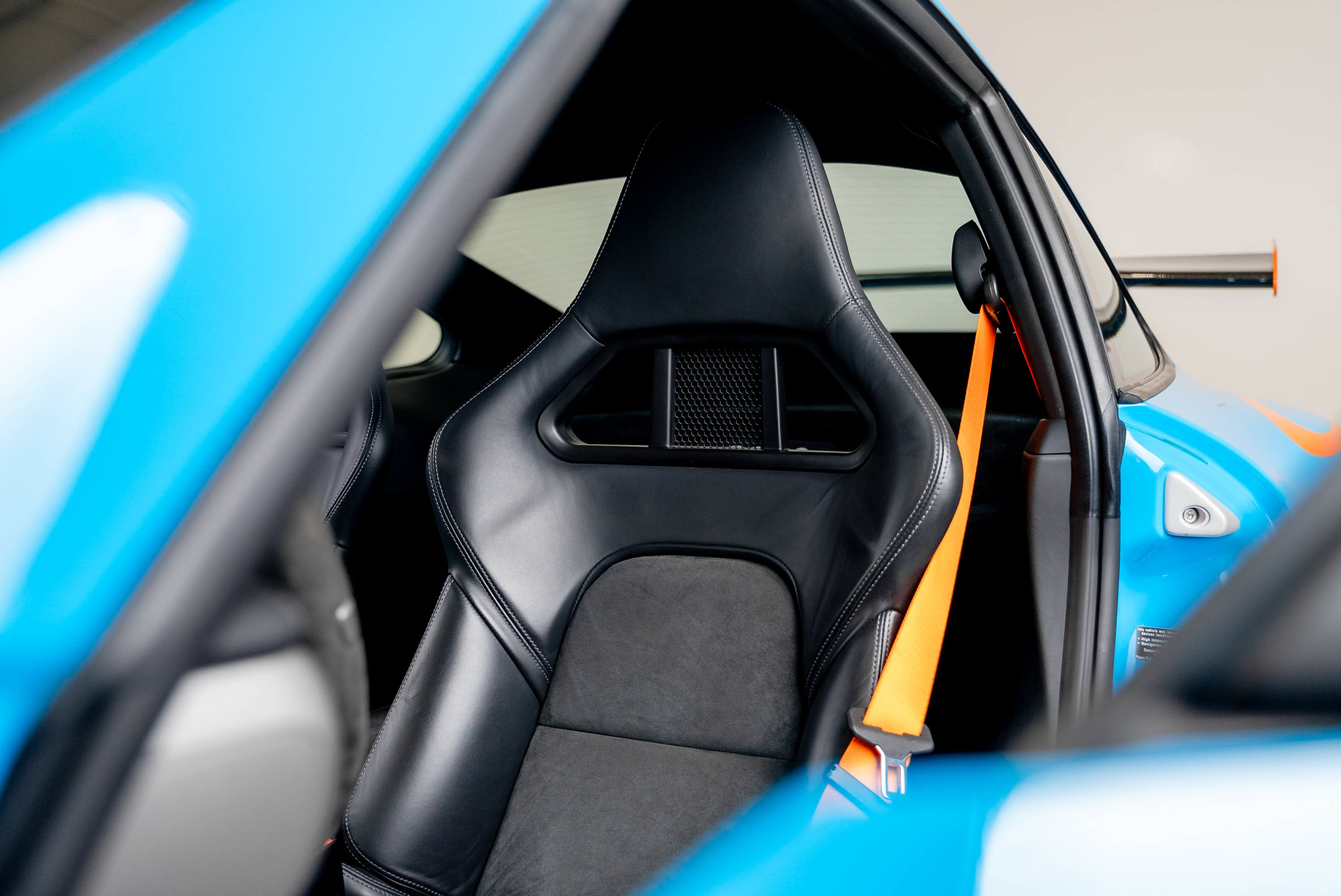 Used 2011 Porsche 911 GT3 RS RWD image 38