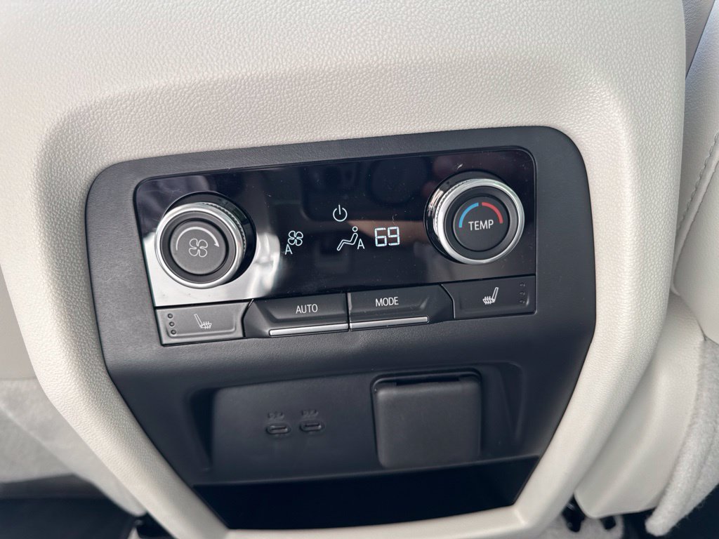Used 2026 Buick Enclave Avenir w/ Super Cruise Package FWD image 31