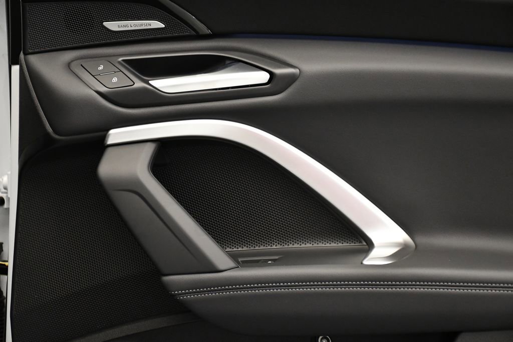 Used 2025 Audi Q5 Premium Plus w/ Premium Plus image 50