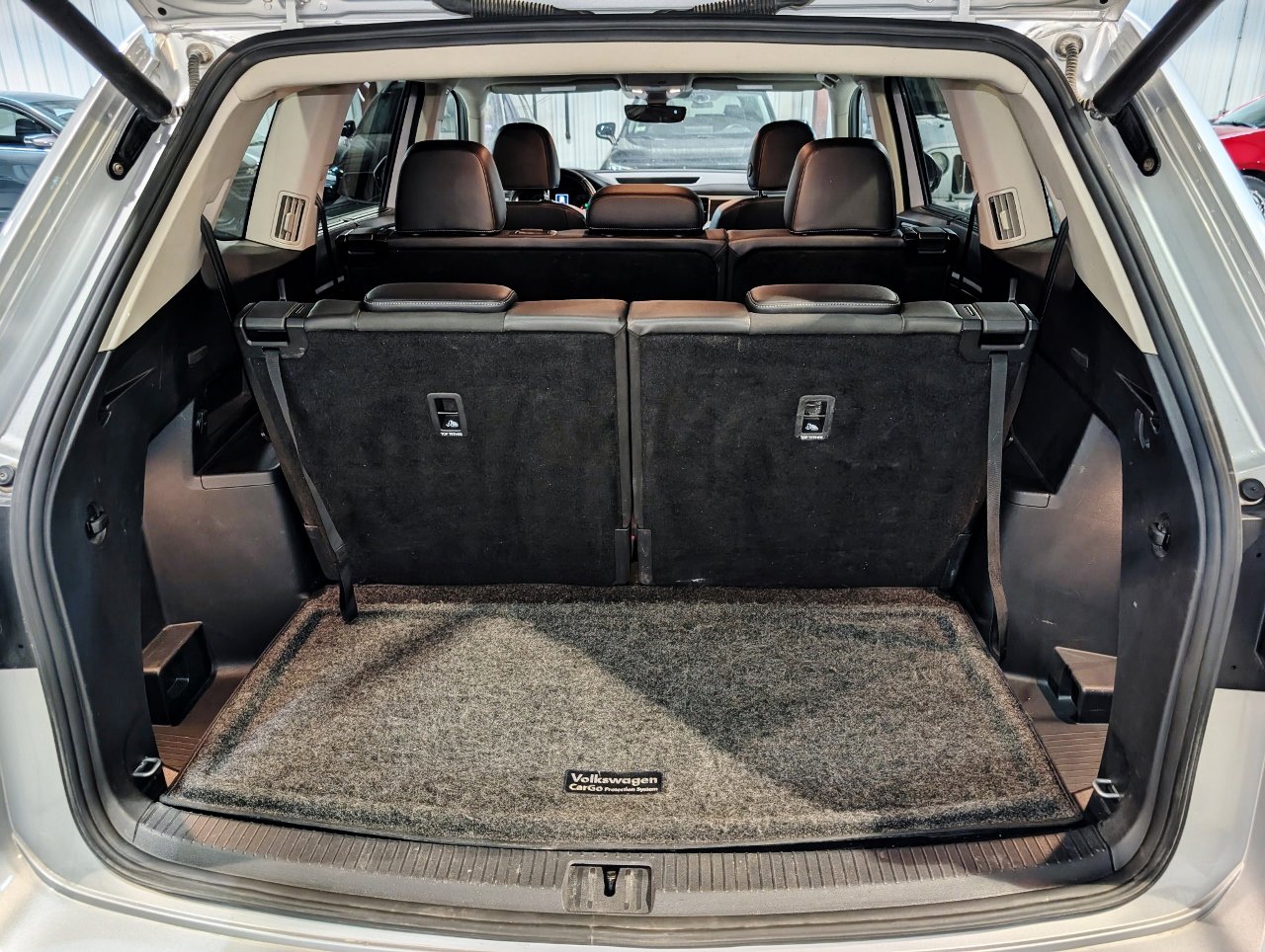 Used 2018 Volkswagen Atlas SE image 24