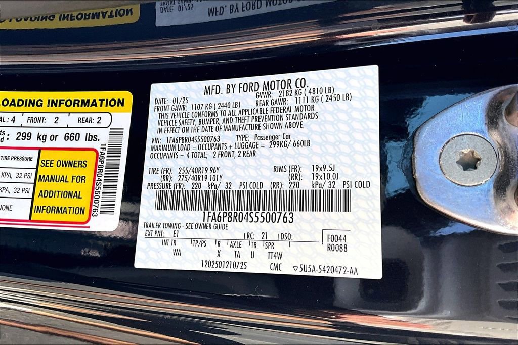 Used 2025 Ford Mustang Dark Horse image 14