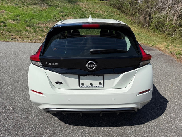 Used 2025 Nissan Leaf S image 7