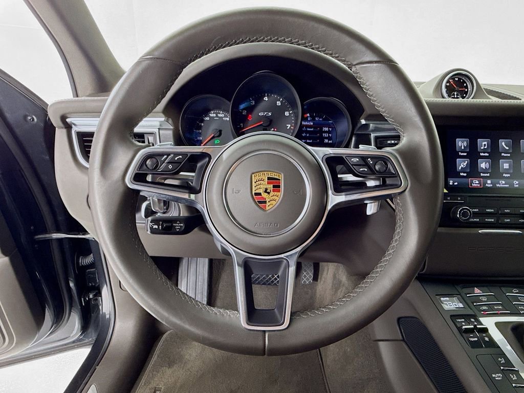 Certified 2017 Porsche Macan GTS AWD/4WD image 17