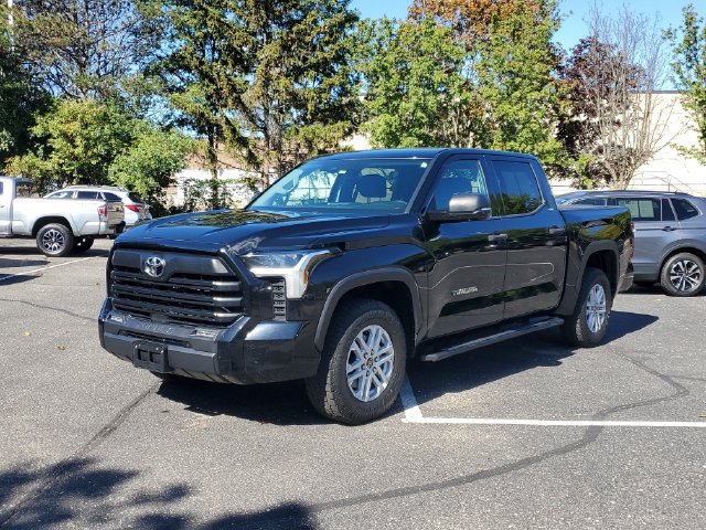 Certified 2022 Toyota Tundra SR5 w/ SR5 Convenience Package AWD/4WD image 2