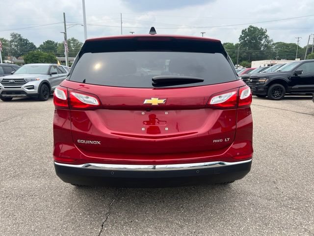 Used 2019 Chevrolet Equinox LT w/ Driver Convenience Package AWD/4WD image 5