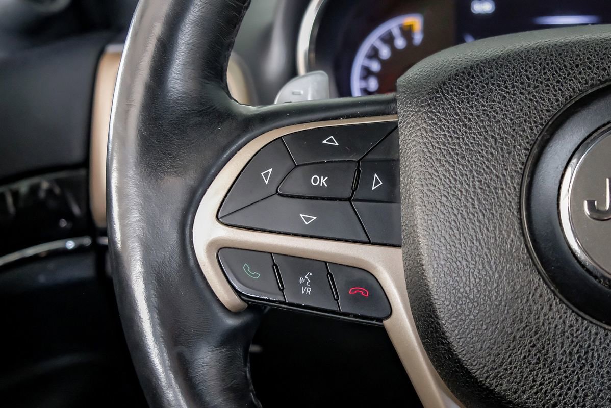 Used 2016 Jeep Grand Cherokee Limited 75th Anniversary image 16