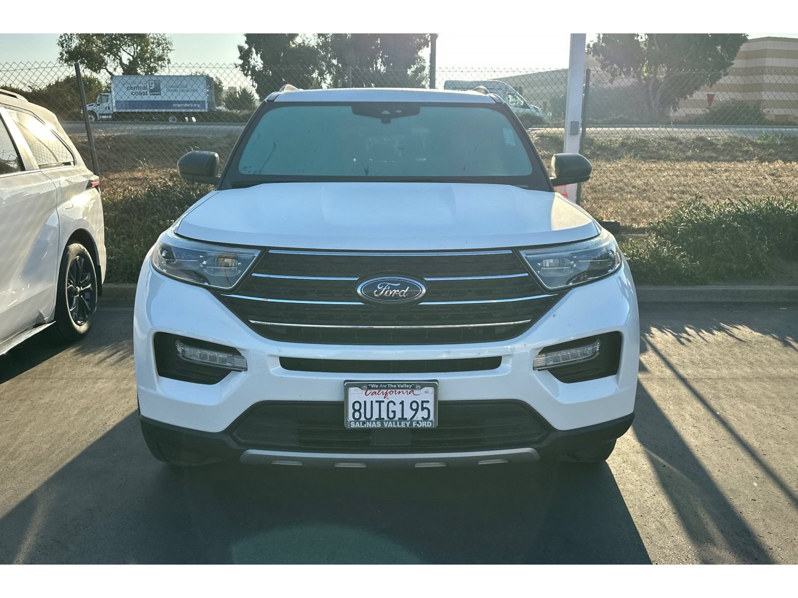 Used 2020 Ford Explorer XLT w/ Equipment Group 202A AWD/4WD image 3