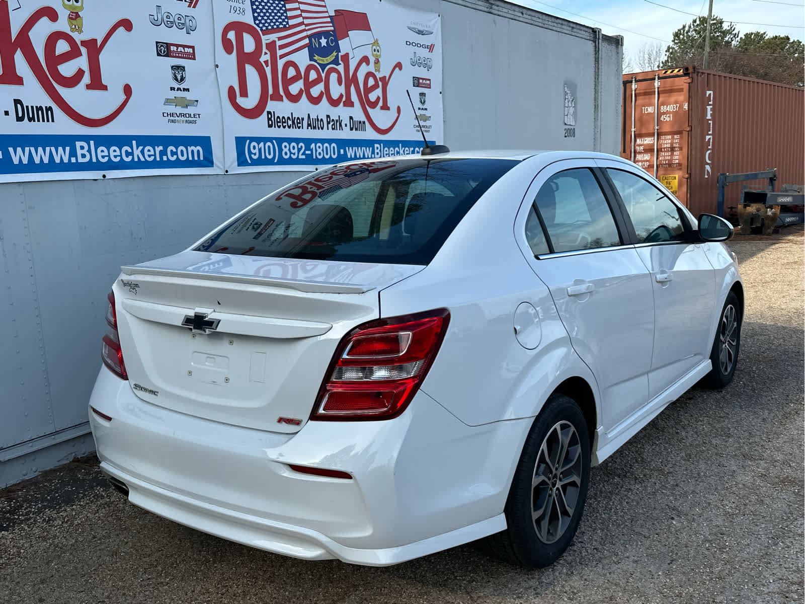 Used 2020 Chevrolet Sonic LT w/ Convenience Package image 3