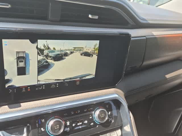 Used 2025 GMC Sierra 2500 Denali AWD/4WD image 29