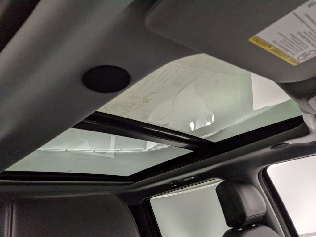 New 2025 Ford F250 Lariat w/ Lariat Ultimate Package image 27