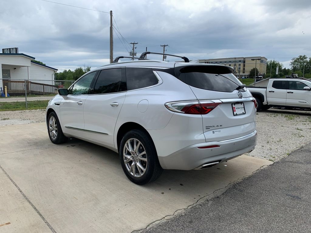 Used 2023 Buick Enclave Premium w/ Experience Buick Package AWD/4WD image 2