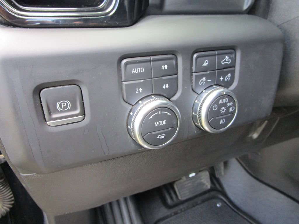 Used 2024 GMC Sierra 2500 AT4 w/ AT4 Premium Plus Package image 36