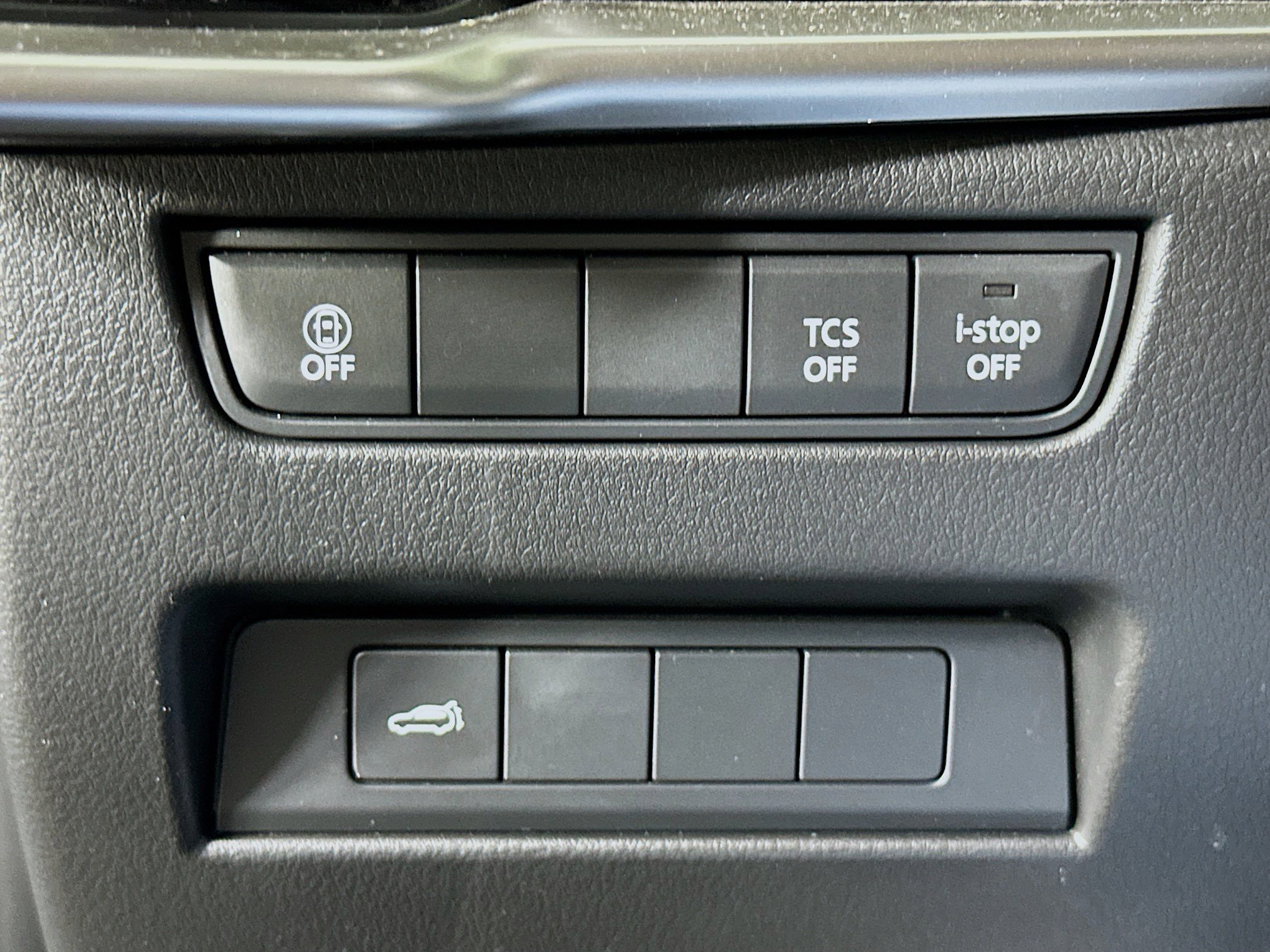 Used 2025 MAZDA CX-90 3.3 Turbo w/ Select Package image 17