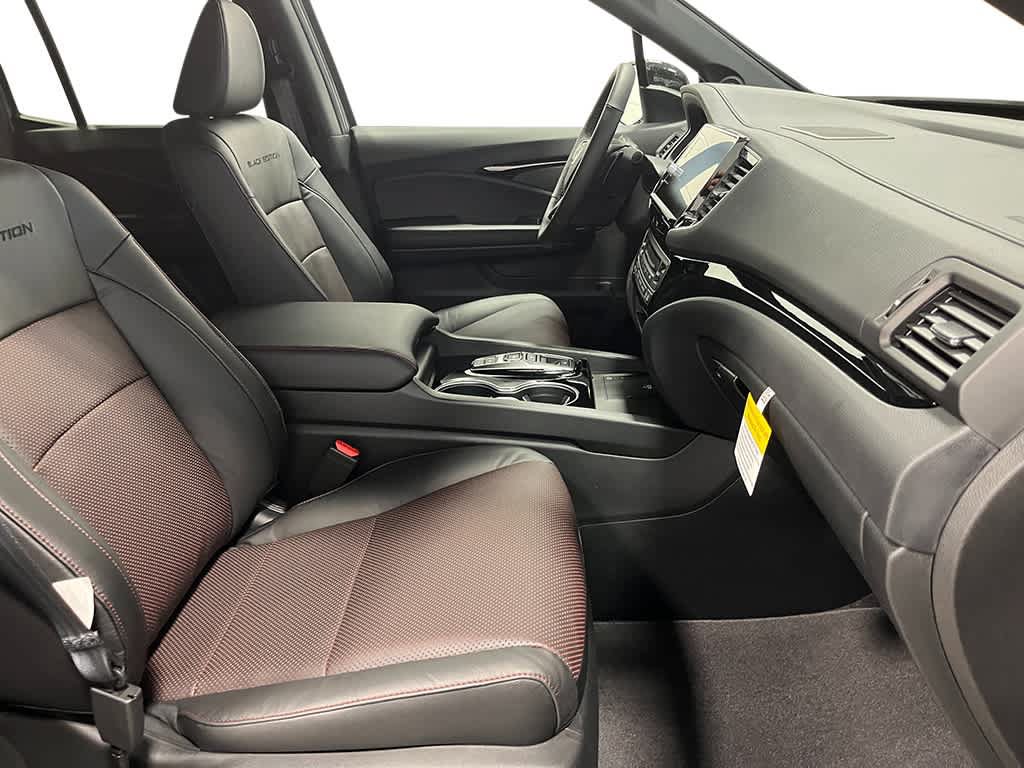 New 2026 Honda Ridgeline Black Edition image 26