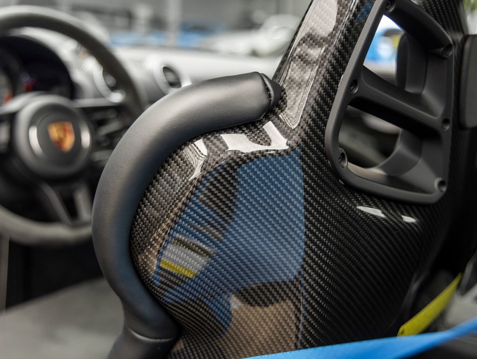 Certified 2023 Porsche 718 Cayman GT4 image 40